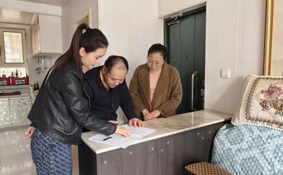 溫情護(hù)老！七師胡楊河市多舉措筑牢特殊困難老人關(guān)愛屏障